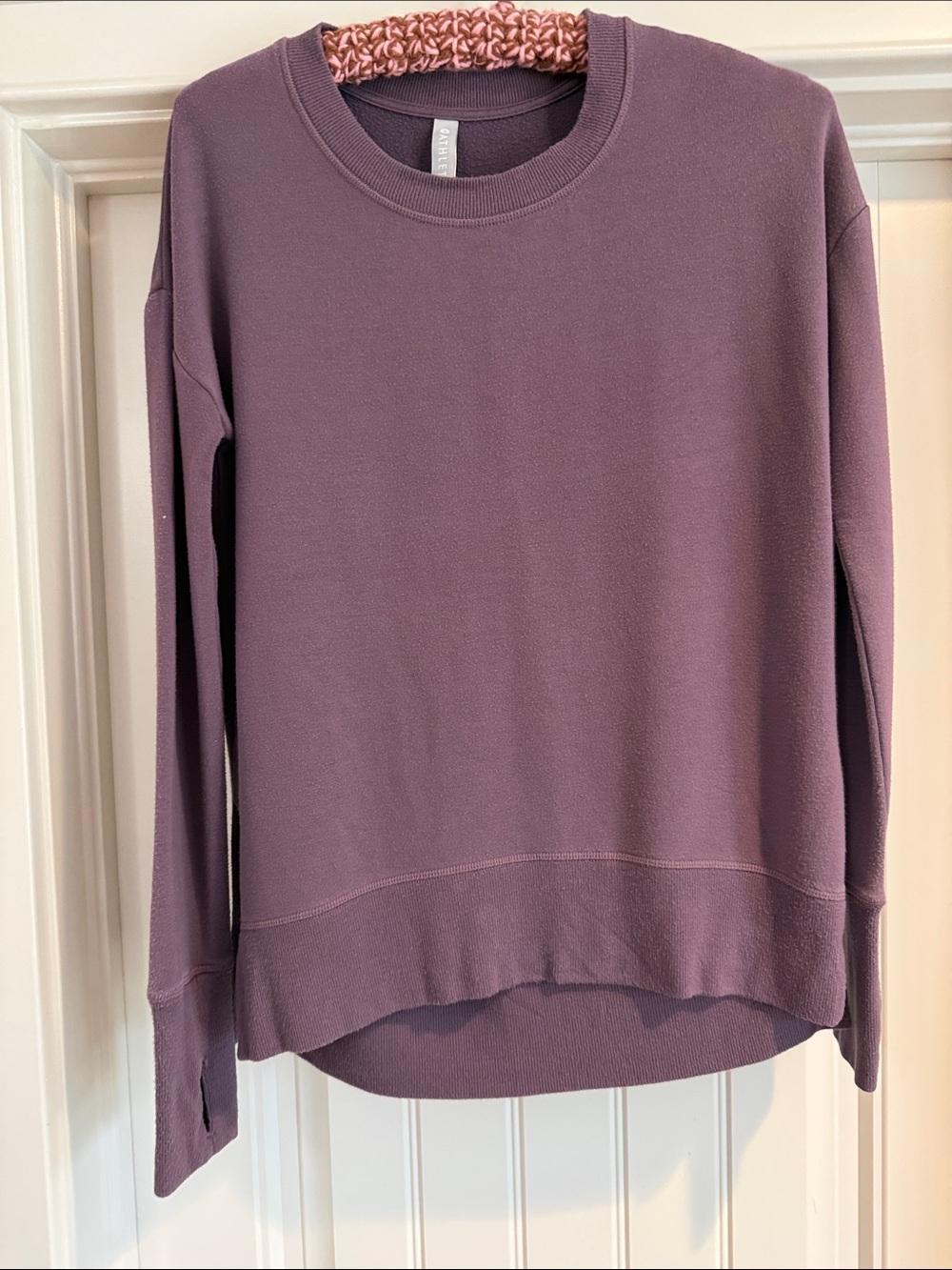 Women's purple Athleta Pullover Sweatshirt - Casual Long Sleeve